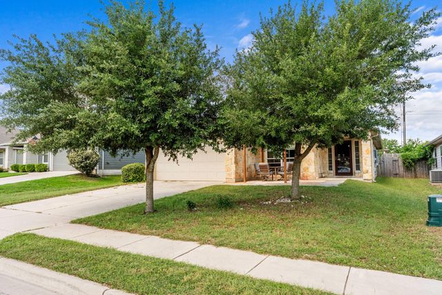 604 Comal RUN, Hutto, TX 78634