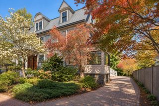 9 Farrar Street 9, Cambridge, MA 02138