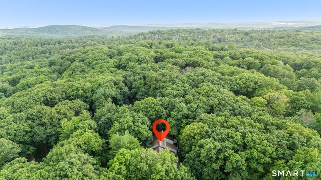 337 Ledge Drive 337, Torrington, CT 06790