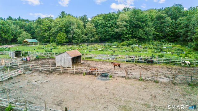 337 Ledge Drive 337, Torrington, CT 06790