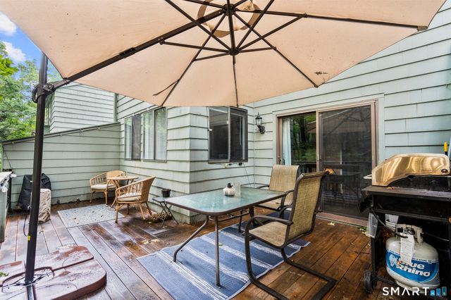337 Ledge Drive 337, Torrington, CT 06790