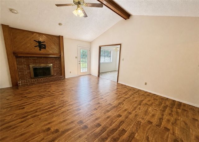 801 Meadowrue Road, Russellville, AR 72802