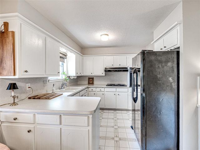 624 E 26th Street, Edmond, OK 73013