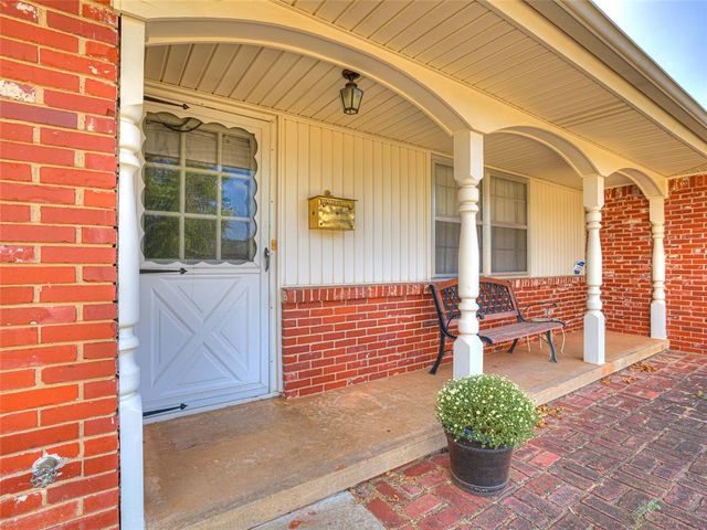 624 E 26th Street, Edmond, OK 73013