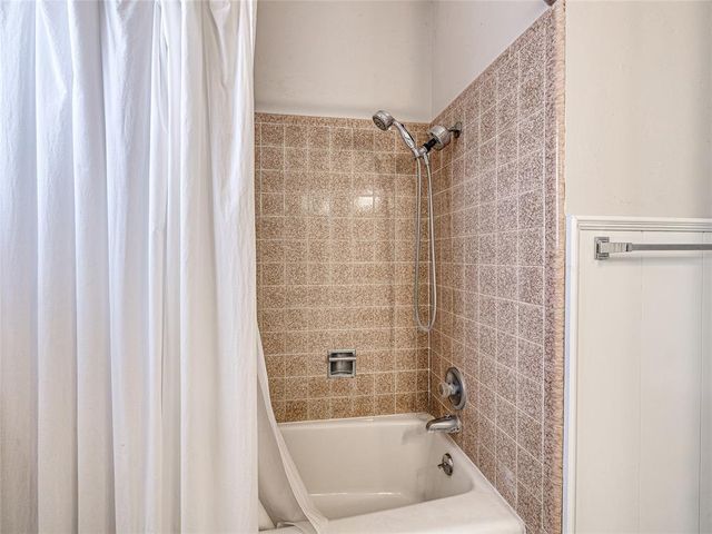 624 E 26th Street, Edmond, OK 73013