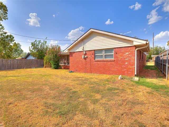 624 E 26th Street, Edmond, OK 73013