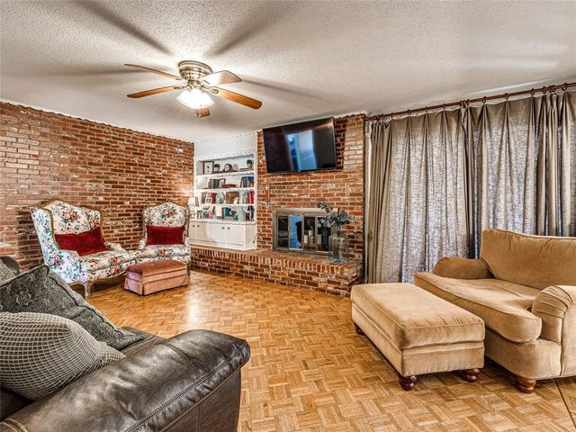 624 E 26th Street, Edmond, OK 73013