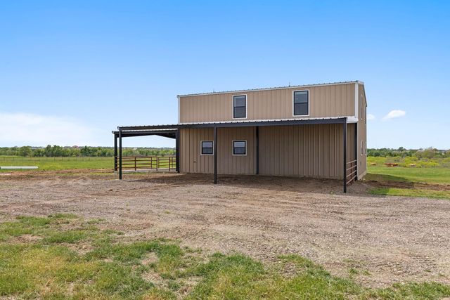 2500 CR 466 RD, Elgin, TX 78621