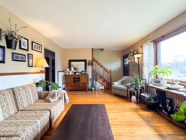 22 Carmen Drive, Poughkeepsie, NY 12603