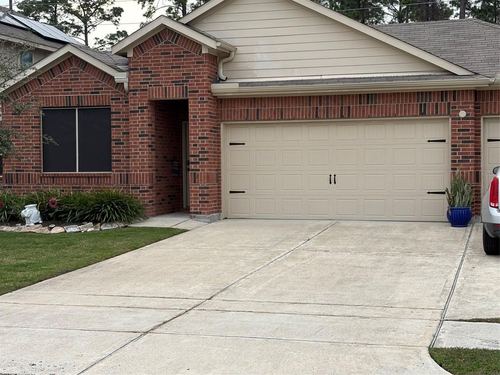 17731 Holt Fleet Drive, Houston, TX 77044