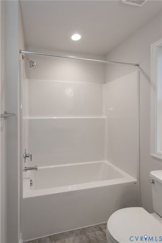 8435 Villetta Pointe Ln, Mechanicsville, VA 23116