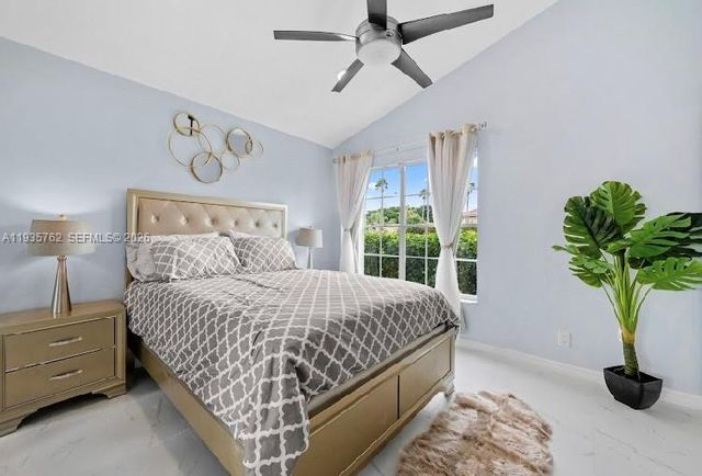 2002 Lake Breeze Court, Wellington, FL 33414