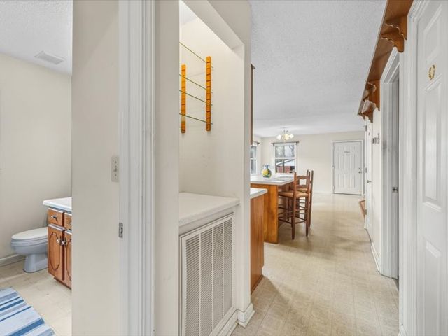 826 White Oak Hill Drive, Seneca, SC 29678