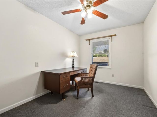 826 White Oak Hill Drive, Seneca, SC 29678