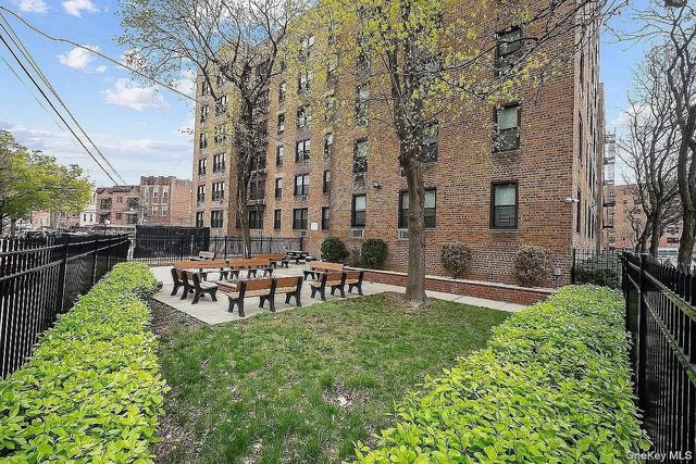 5803 Calloway Street 4EE, Corona, NY 11368