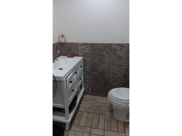 3930 Independence Ct, Wheat Ridge, CO 80033