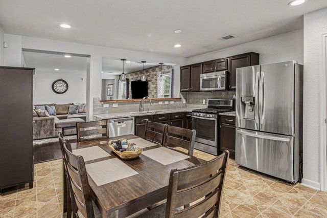 2903 Swift Brook Glen Way, Spring, TX 77389