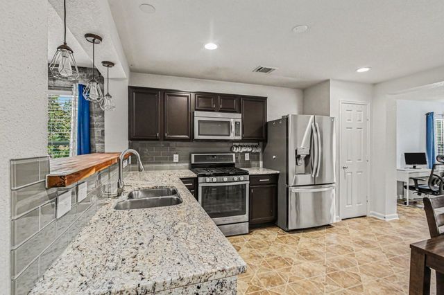 2903 Swift Brook Glen Way, Spring, TX 77389