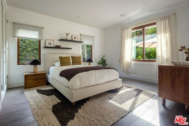 2130 Outpost Drive, Los Angeles, CA 90068