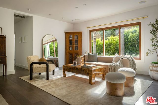 2130 Outpost Drive, Los Angeles, CA 90068