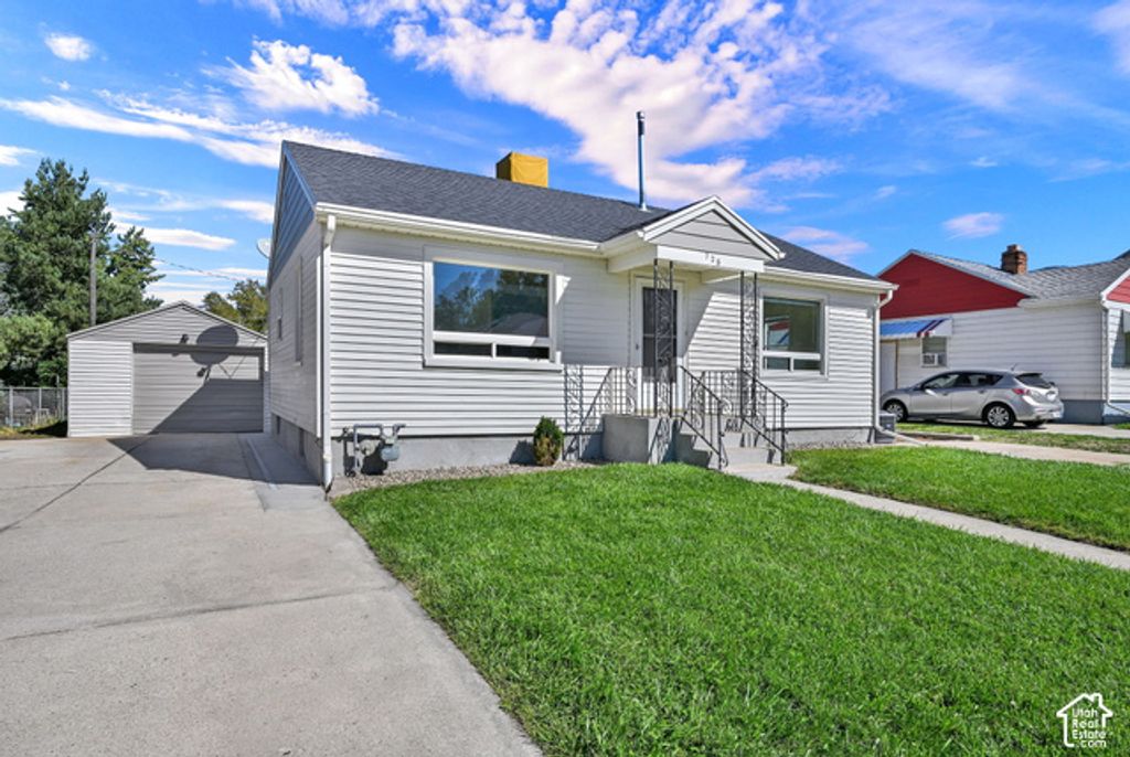 728 E MAPLE ST, South Ogden, UT 84403