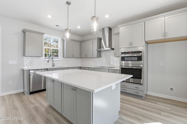 100 Thistle Lane, Beaufort, SC 29907