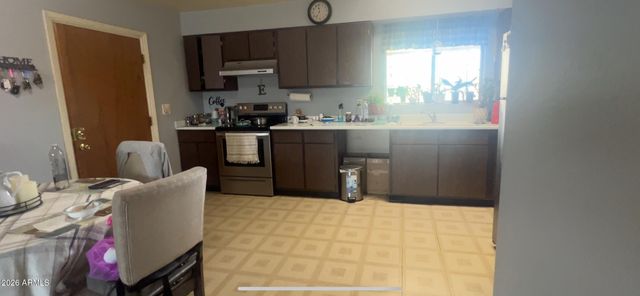 6744 W SAN MIGUEL Avenue, Glendale, AZ 85303