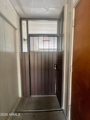 6744 W SAN MIGUEL Avenue, Glendale, AZ 85303