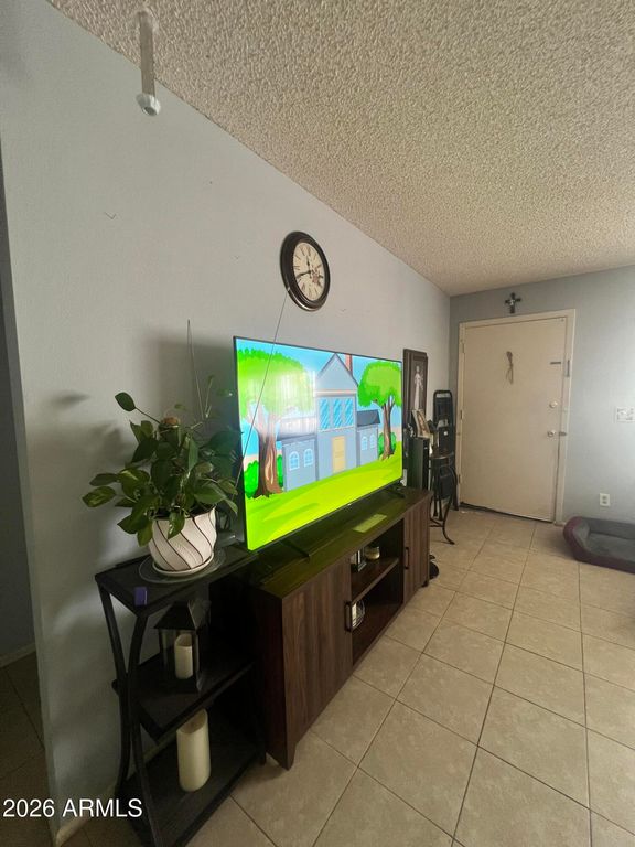 6744 W SAN MIGUEL Avenue, Glendale, AZ 85303 — photo 5
