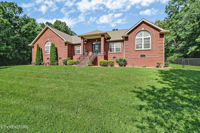 1401 Holiday Drive, Crossville, TN 38555