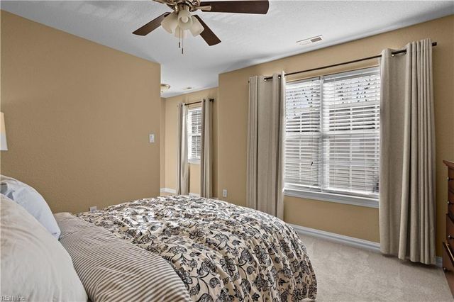 1025 Horton PL, Virginia Beach, VA 23454
