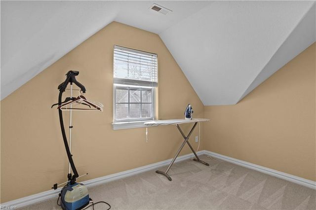1025 Horton PL, Virginia Beach, VA 23454