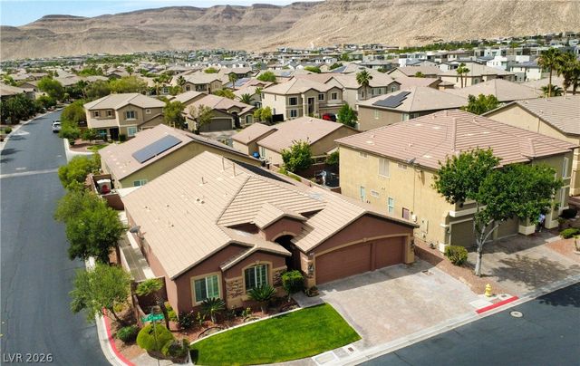 10119 Reflection Brook AVE Avenue, Las Vegas, NV 89148