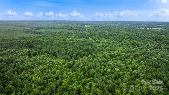 000 Daystar Road 12, Lancaster, SC 29720