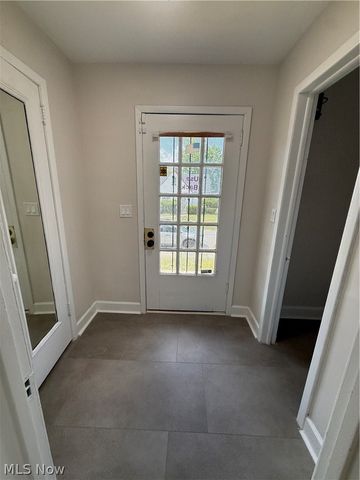 5175 Arch Street Street, Maple Heights, OH 44137