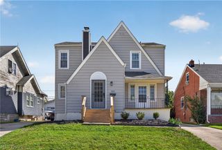 5175 Arch Street Street, Maple Heights, OH 44137