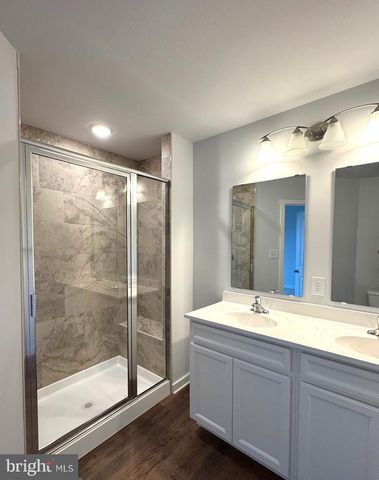 148 OLGA DR, Martinsburg, WV 25403