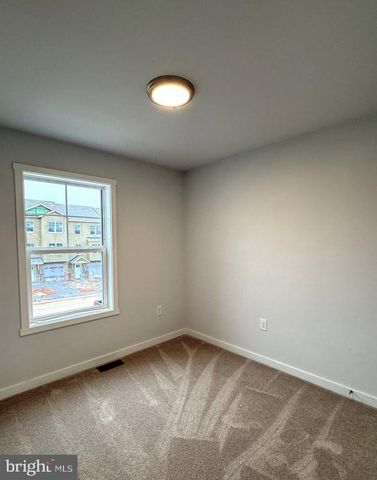 148 OLGA DR, Martinsburg, WV 25403