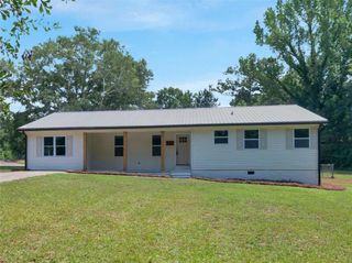 976 Hampton Locust Grove Road, Hampton, GA 30228
