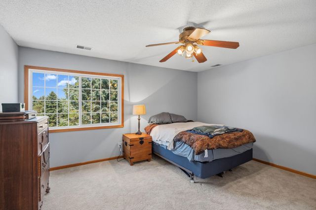 1204 Timber Way, Stillwater, MN 55082