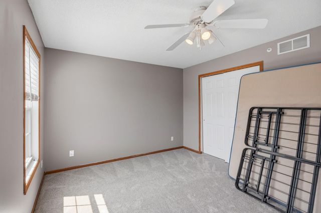 1204 Timber Way, Stillwater, MN 55082