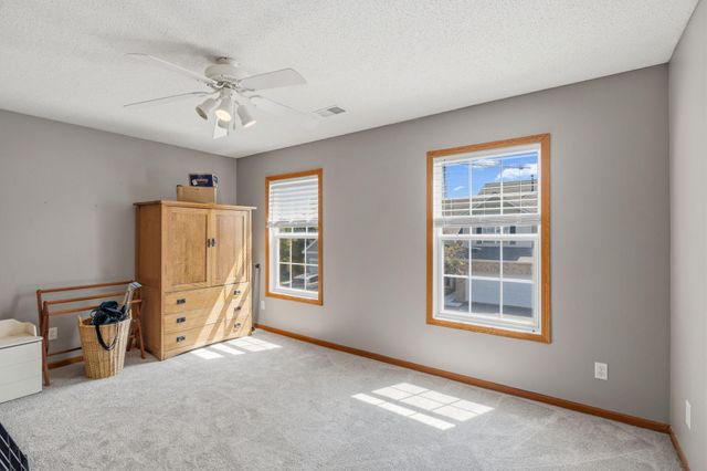 1204 Timber Way, Stillwater, MN 55082