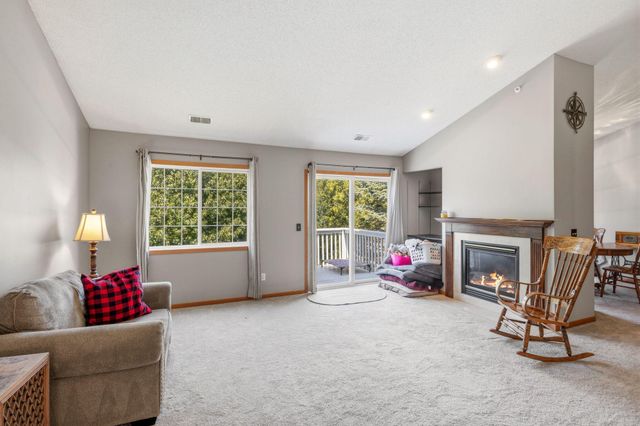 1204 Timber Way, Stillwater, MN 55082