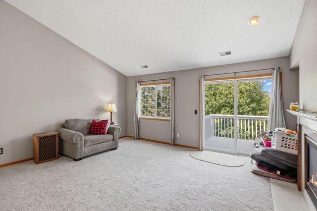 1204 Timber Way, Stillwater, MN 55082