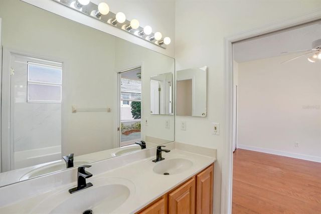 1125 ENGLISH GARDEN LANE, Winter Garden, FL 34787