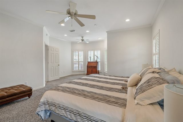 233 Lakeside Place, Mineola, TX 75773