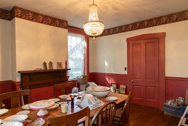 370 Thornton Rd, Hanover, IN 47243