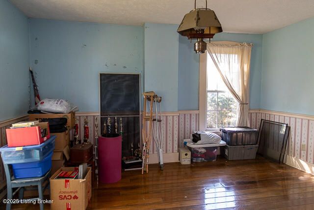 370 Thornton Rd, Hanover, IN 47243