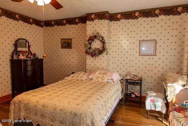 370 Thornton Rd, Hanover, IN 47243