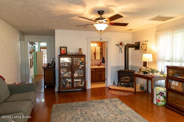 370 Thornton Rd, Hanover, IN 47243